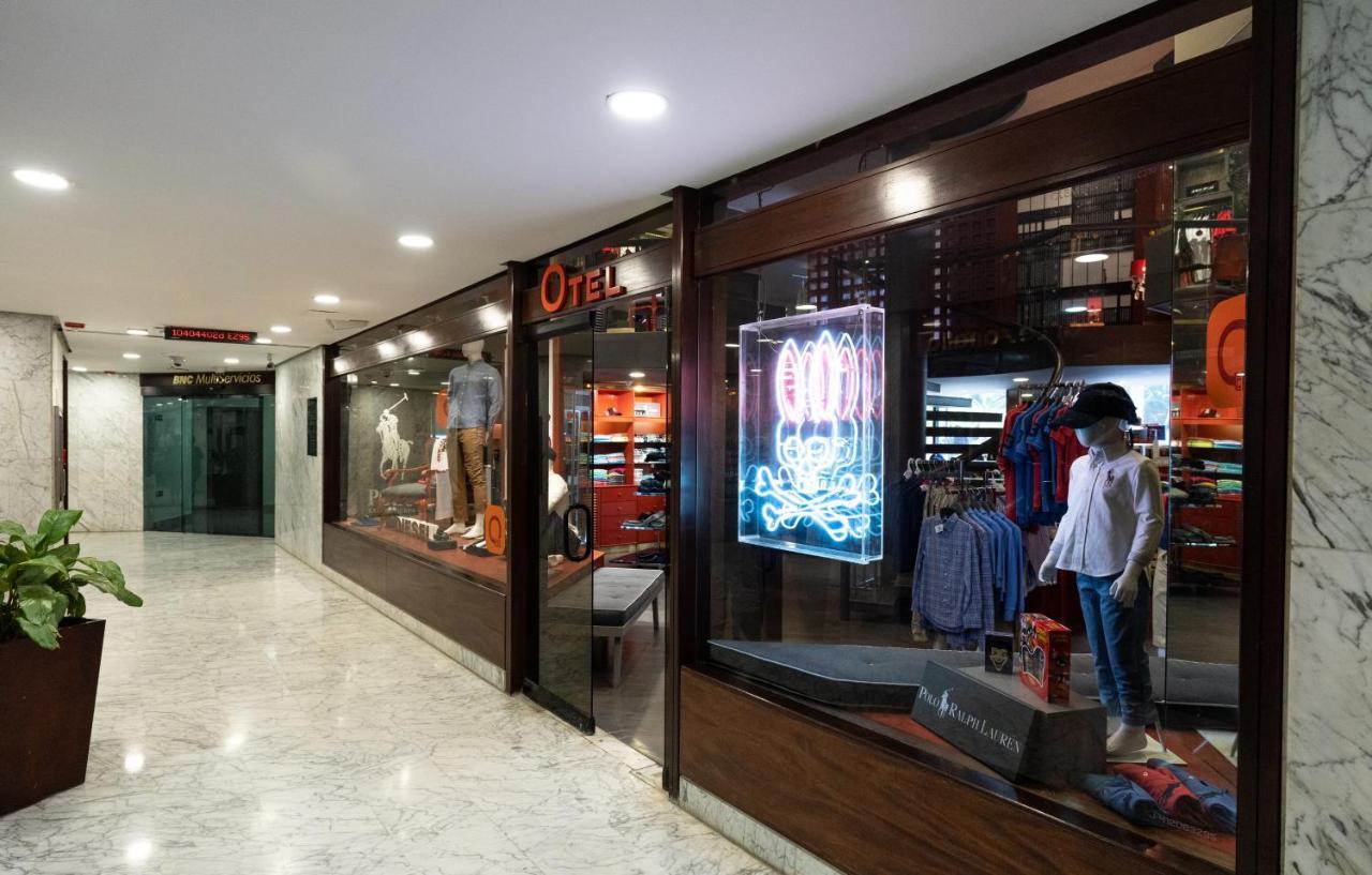 Eurobuilding Hotel & Suites Caracas Eksteriør billede A store in the mall