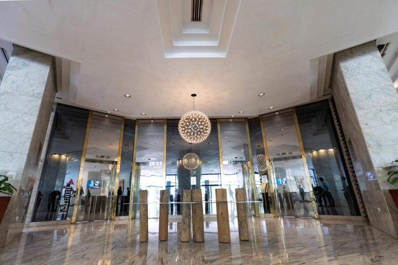 Eurobuilding Hotel & Suites Caracas Eksteriør billede The lobby of the hotel
