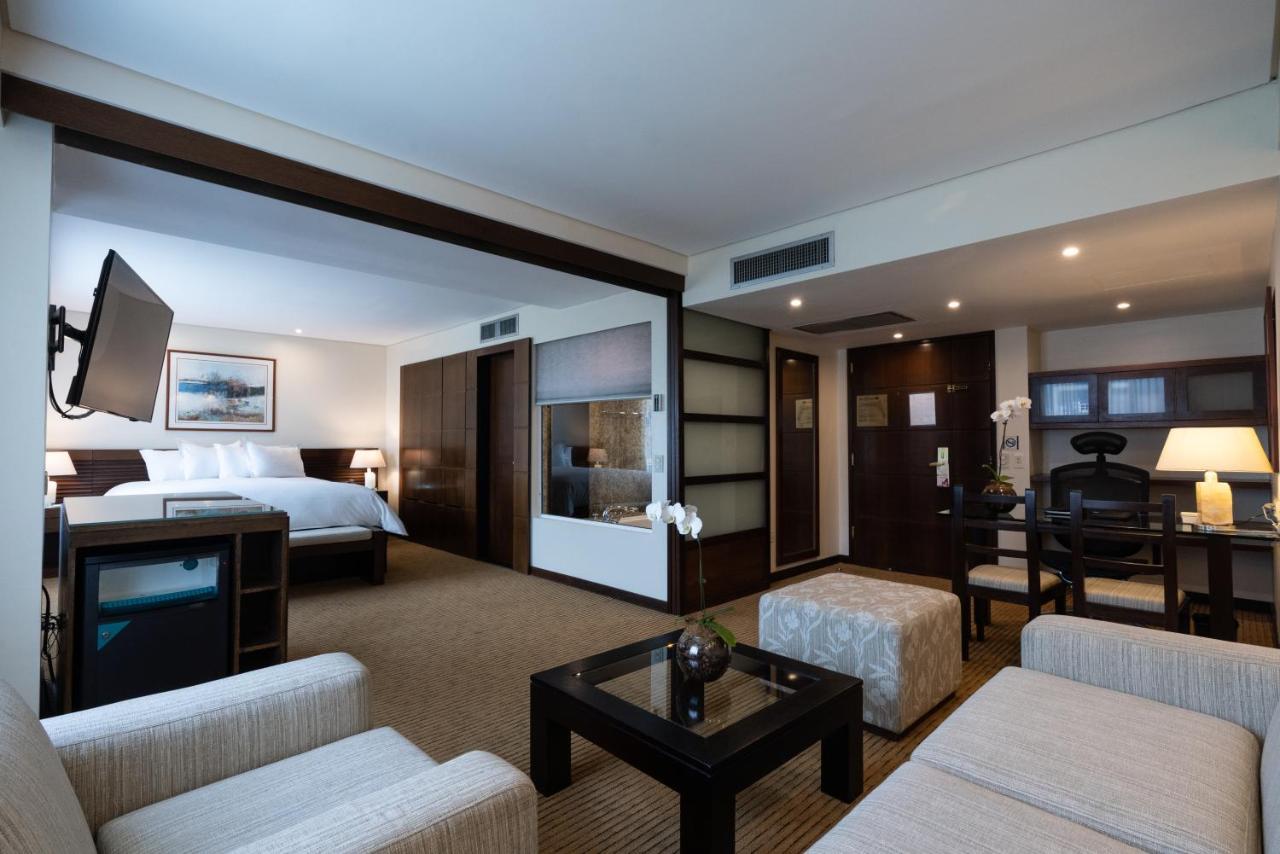 Eurobuilding Hotel & Suites Caracas Eksteriør billede Suite at the InterContinental
