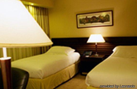 Eurobuilding Hotel & Suites Caracas Værelse billede A room at the hotel